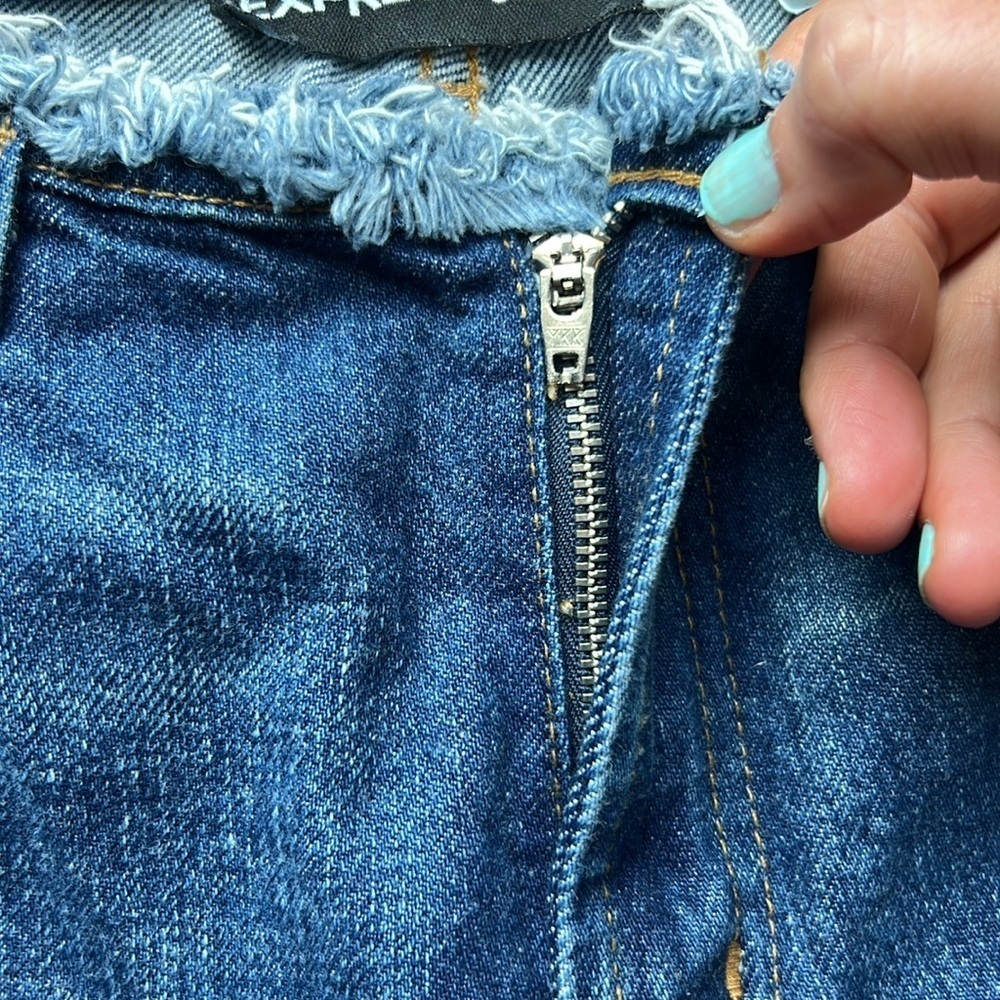 Early 2000 Y2K Express Jeans Women's Flare Distressed Blue Jeans Size 5/6 - Picture 5 of 9